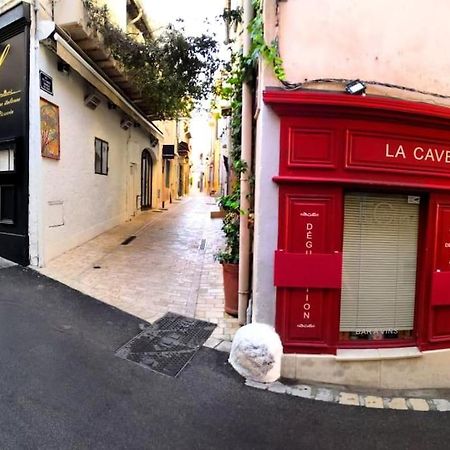 Beautifully Bright Apartment In Old Town Saint-Tropez Zewnętrze zdjęcie