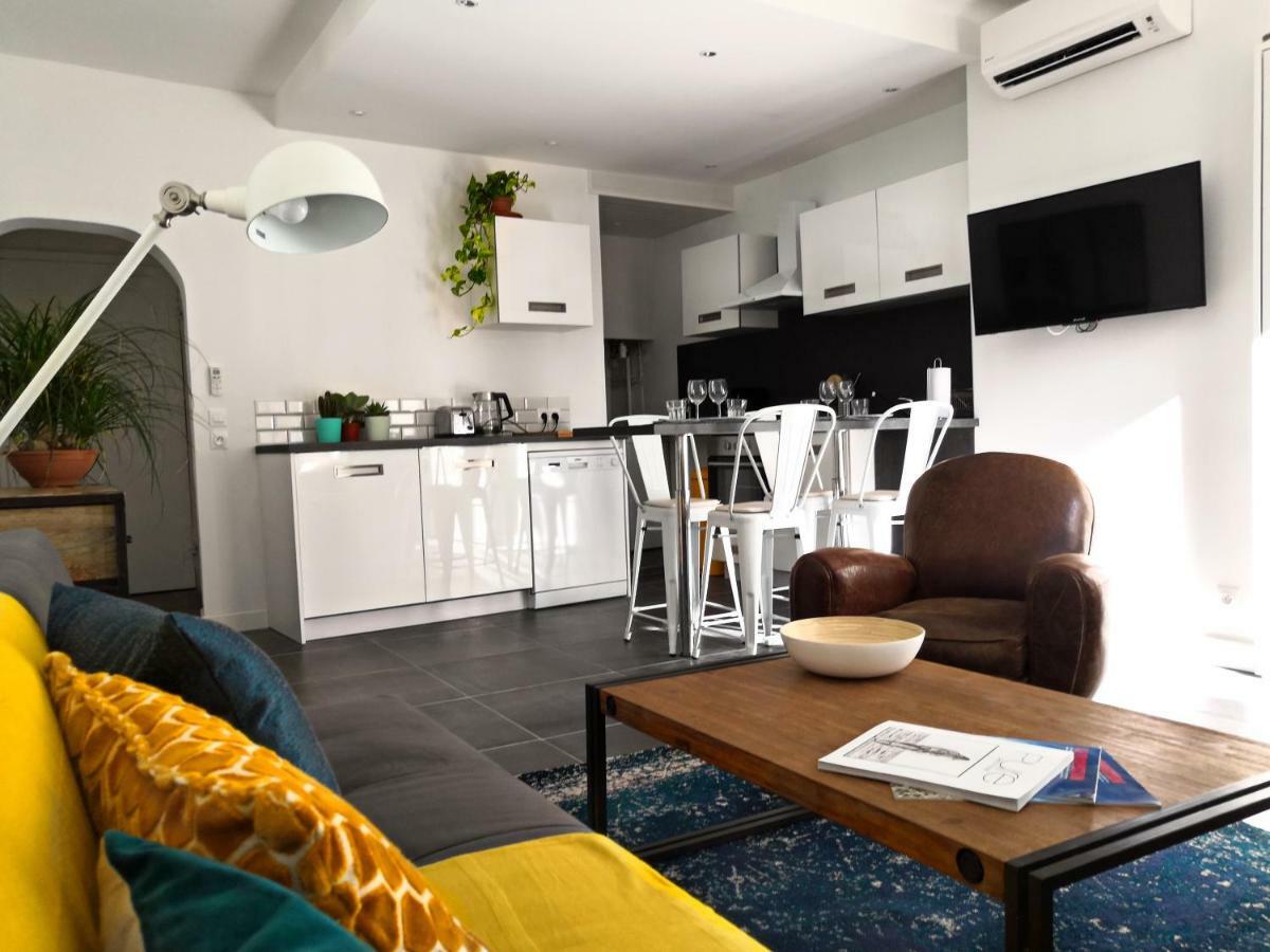 Beautifully Bright Apartment In Old Town Saint-Tropez Zewnętrze zdjęcie